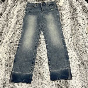 NWT Blanknyc Madison crop size 27